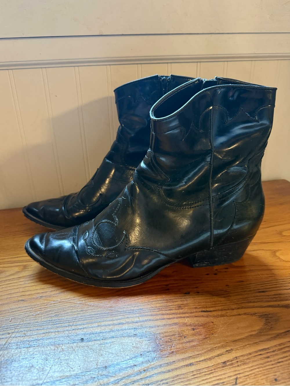 Villa Rouge Bronson Black Leather Western Ankle Booties